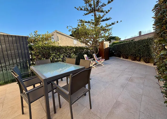 Apartmán Duplex Proche Mer, Clim Terrasse A